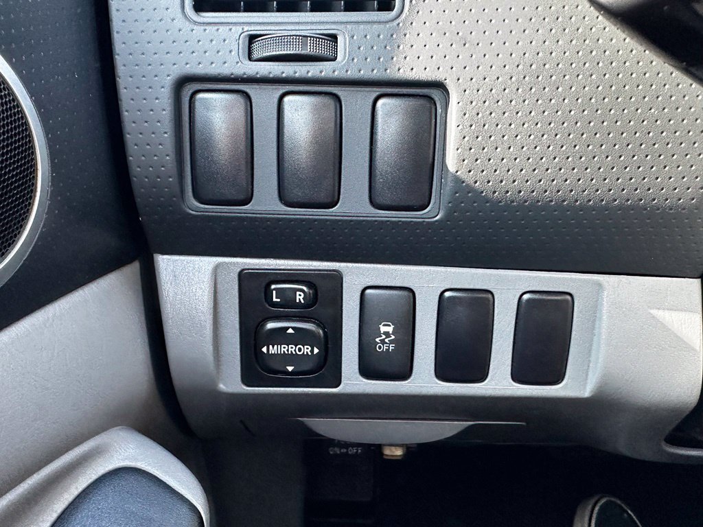 Used 2015 Toyota Tacoma 2WD Access Cab w/ SR5 Package image 27