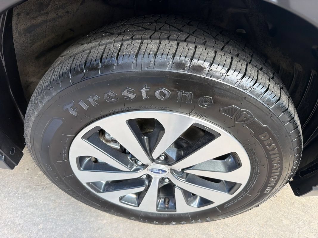 Used 2023 Subaru Outback Premium AWD/4WD image 12