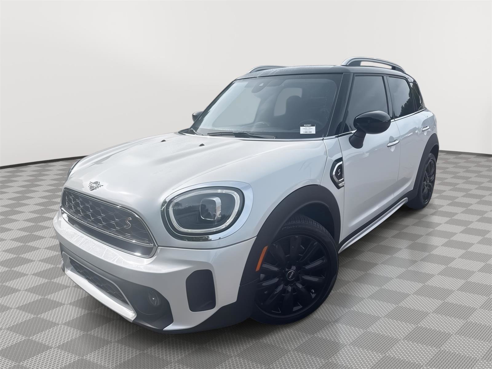 Used 2024 MINI Cooper Countryman S FWD image 2