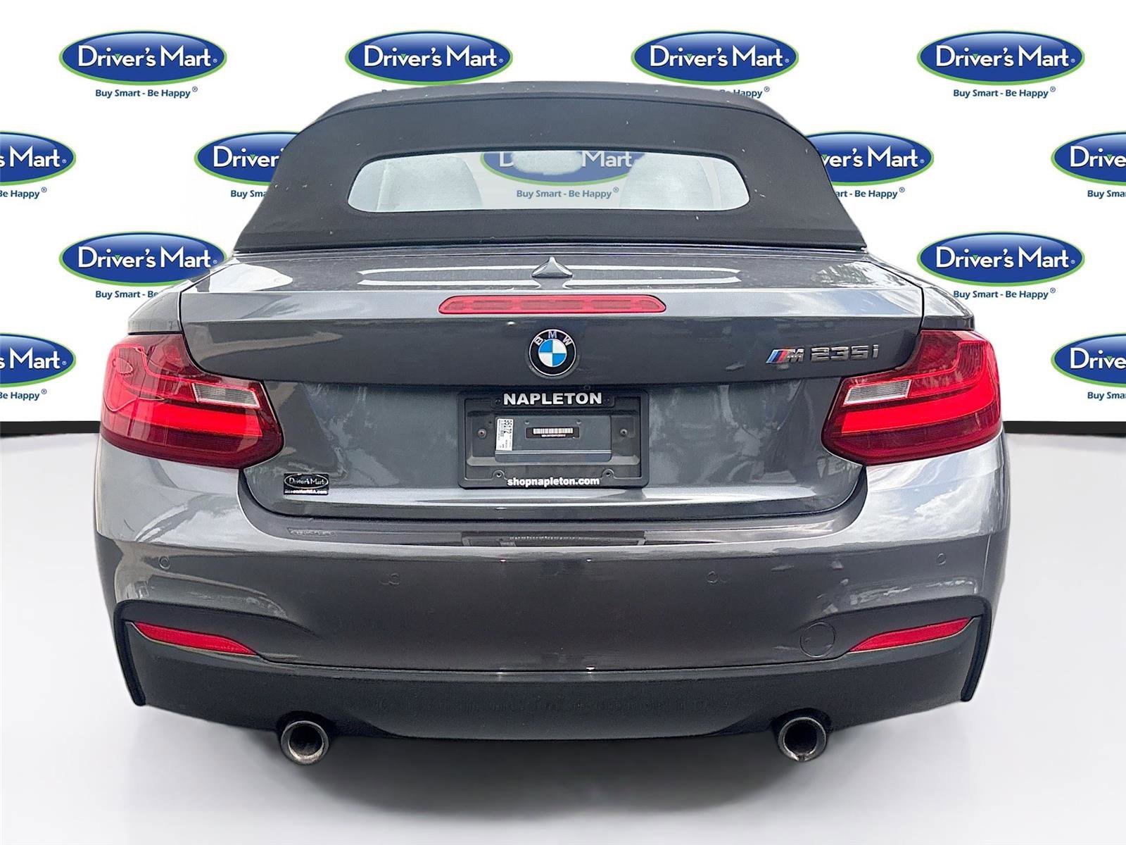 Used 2015 BMW M235i Convertible image 7