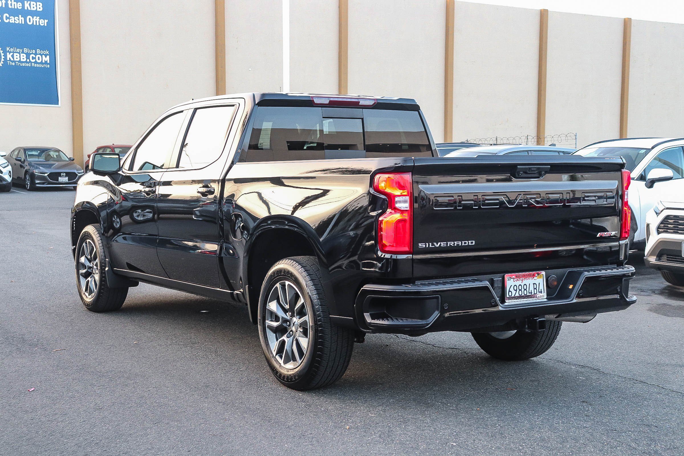 Used 2024 Chevrolet Silverado 1500 RST w/ Convenience Package II image 10