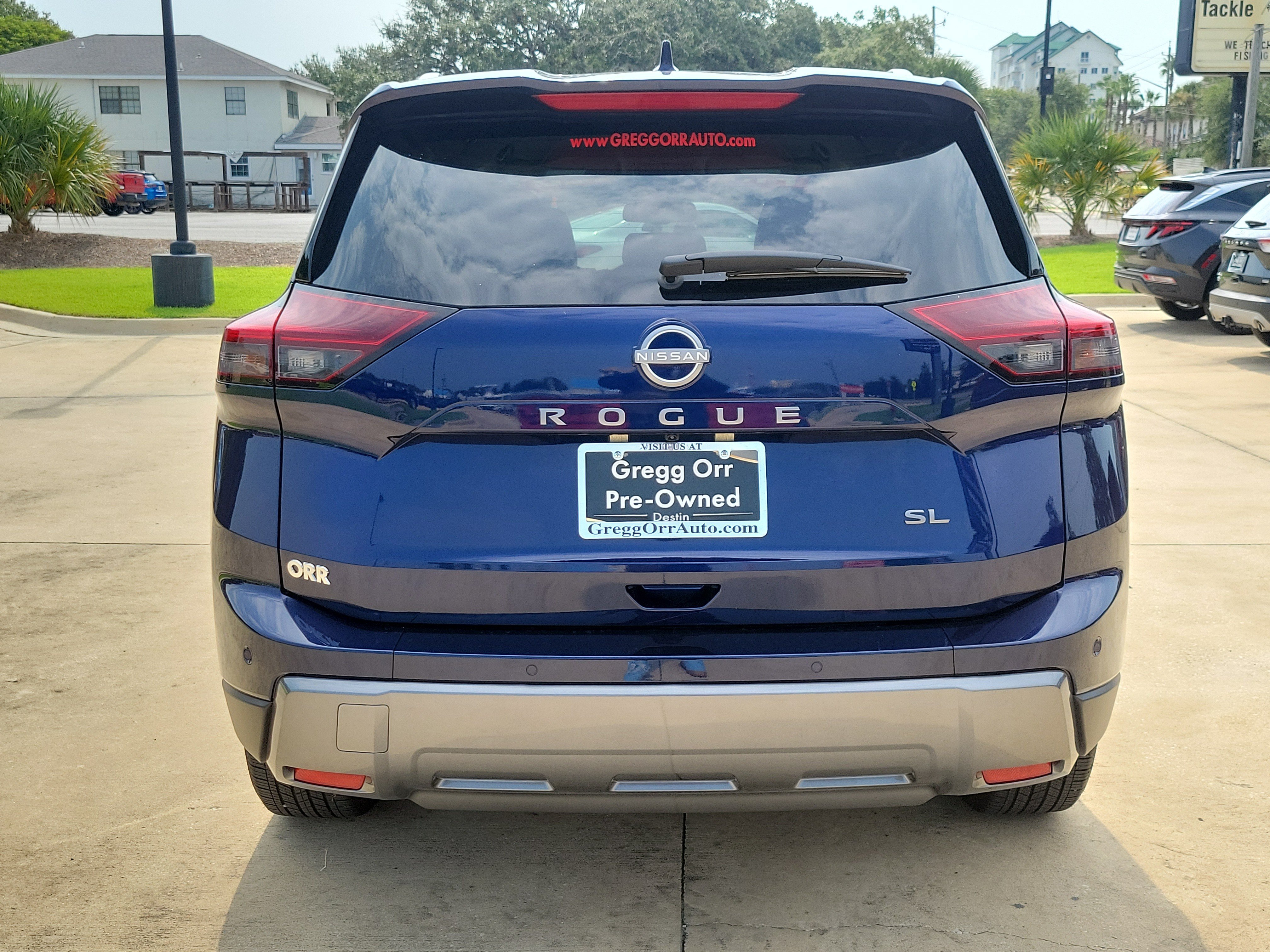 Used 2026 Nissan Rogue SL FWD image 4