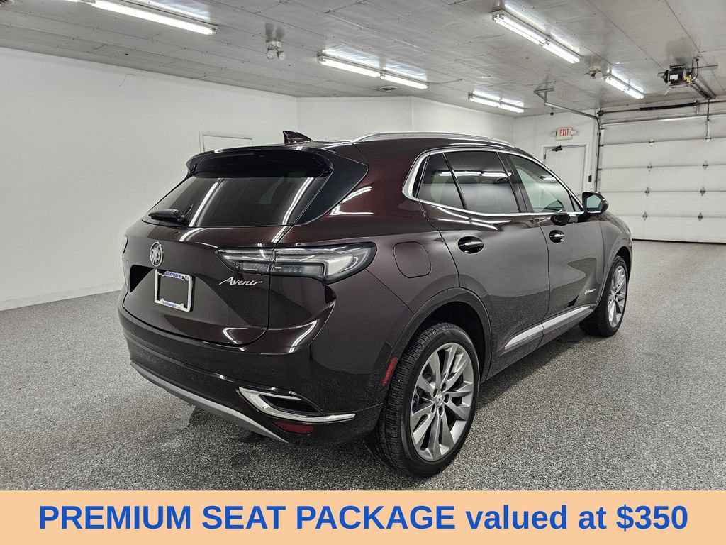 Used 2022 Buick Envision Avenir w/ Premium Seat Package FWD image 4