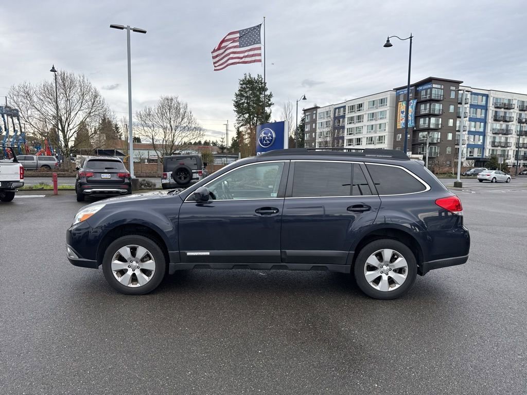 Used 2012 Subaru Outback 2.5i Premium image 2