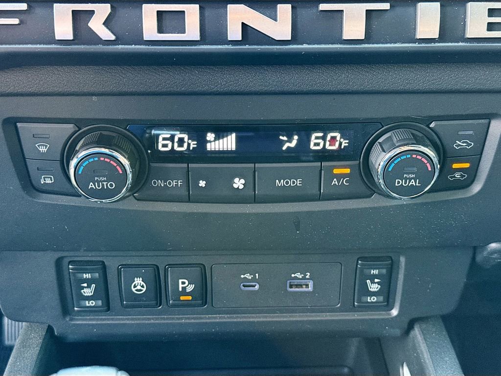 Used 2025 Nissan Frontier SV w/ SV Convenience Package image 15