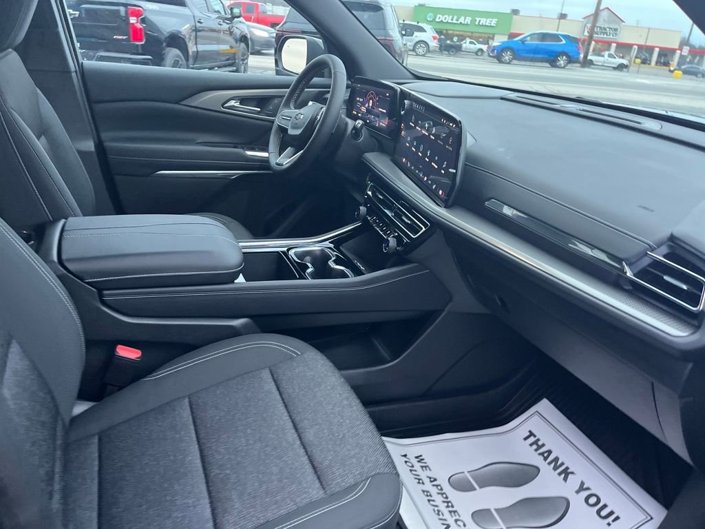 New 2026 Chevrolet Traverse LT image 32