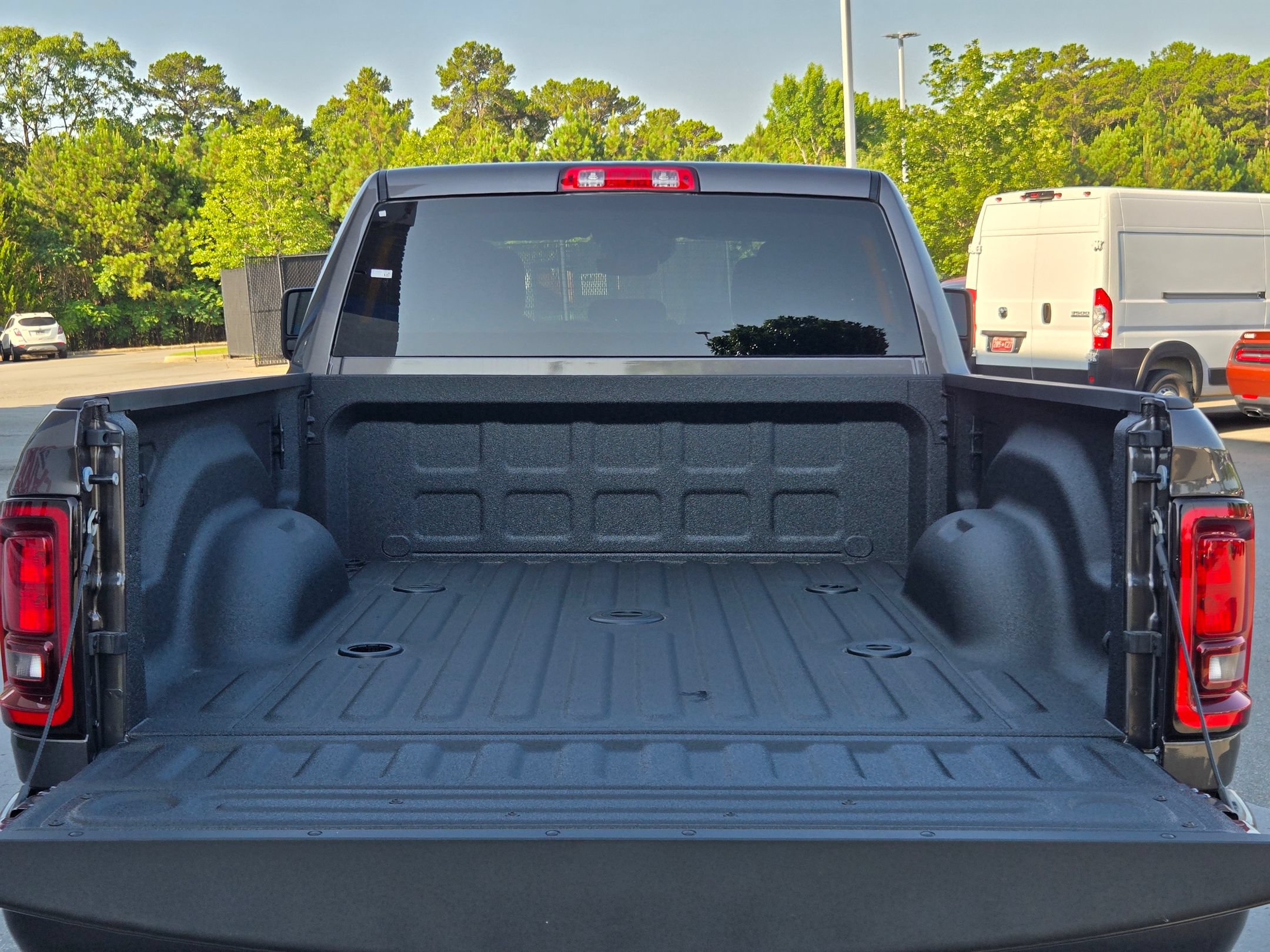 New 2026 RAM 2500 Big Horn AWD/4WD image 16