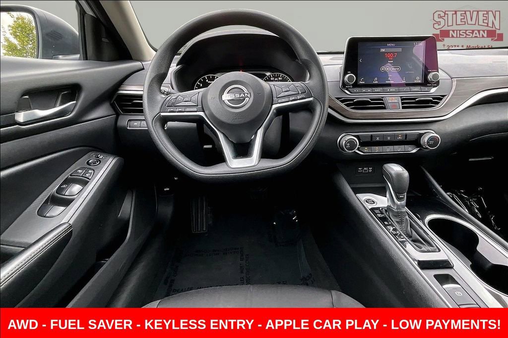 Used 2024 Nissan Altima 2.5 SV AWD/4WD image 8