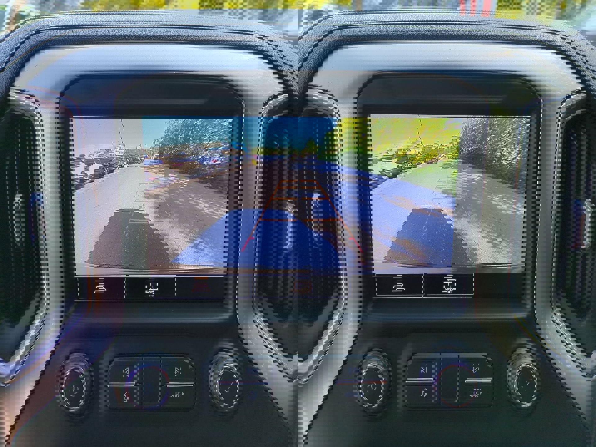 Certified 2022 Chevrolet Silverado 1500 RST w/ Convenience Package II image 14