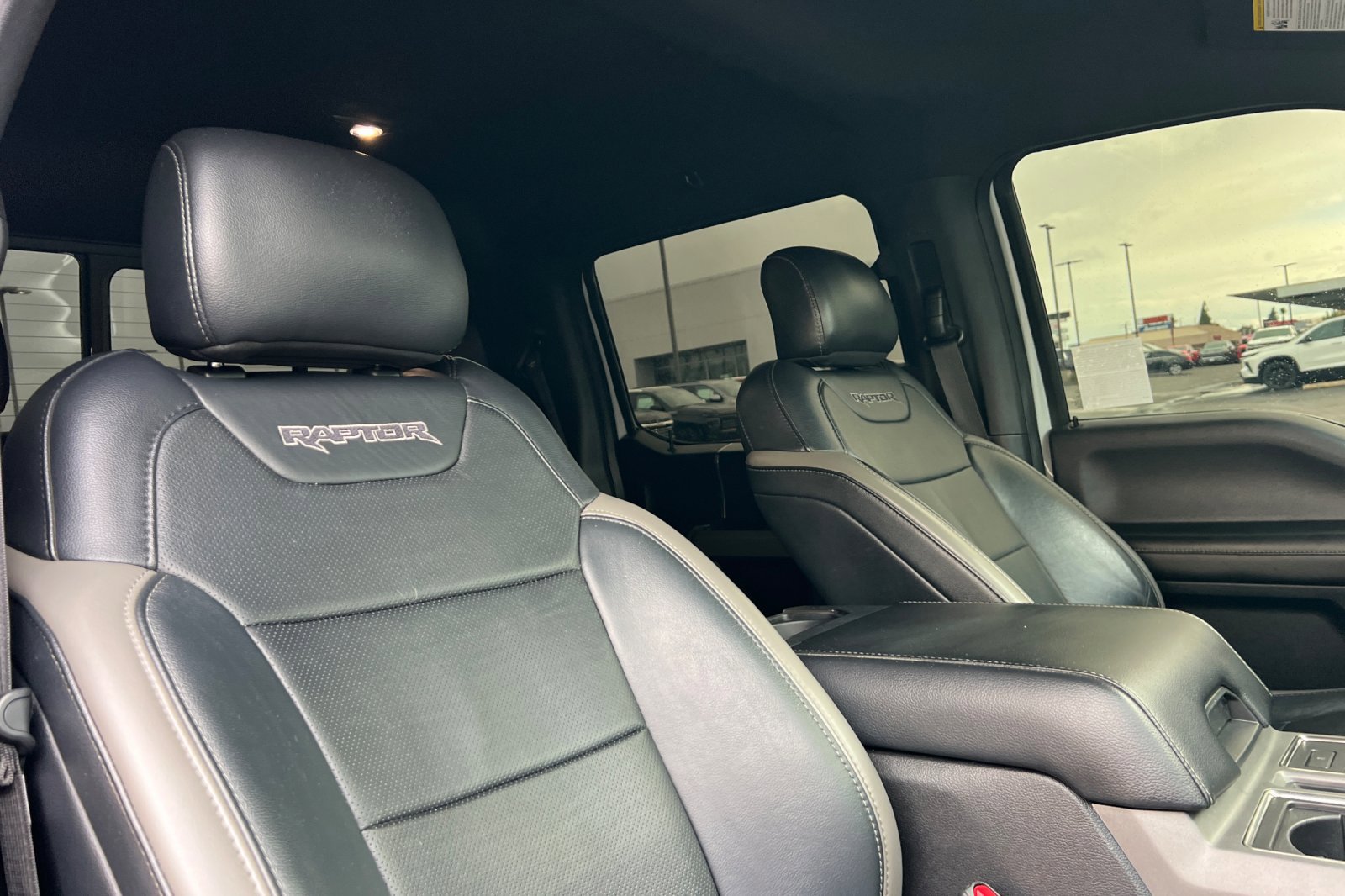 Used 2017 Ford F150 Raptor w/ Equipment Group 802A Luxury image 16