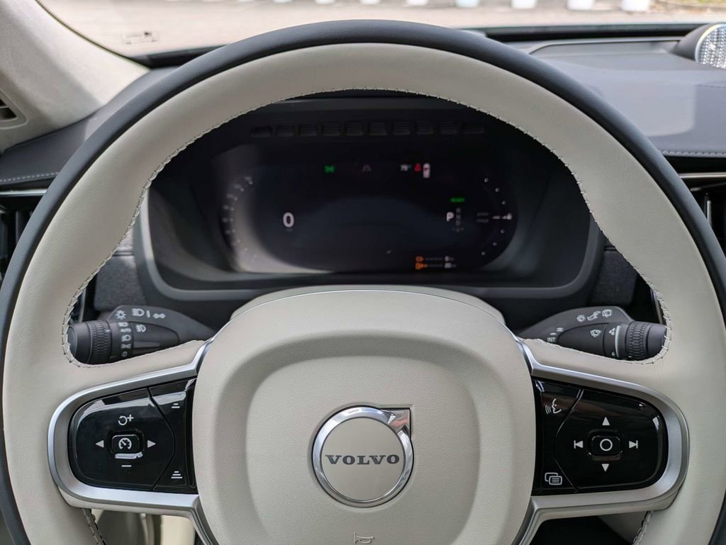 New 2026 Volvo XC90 T8 Ultra w/ Lounge Package image 41