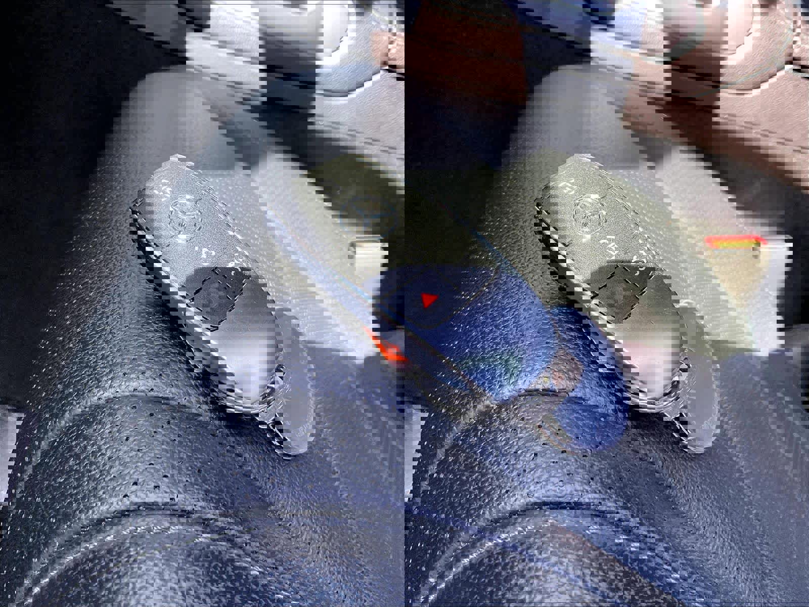 Used 2022 Mercedes-Benz GLS 450 4MATIC image 13