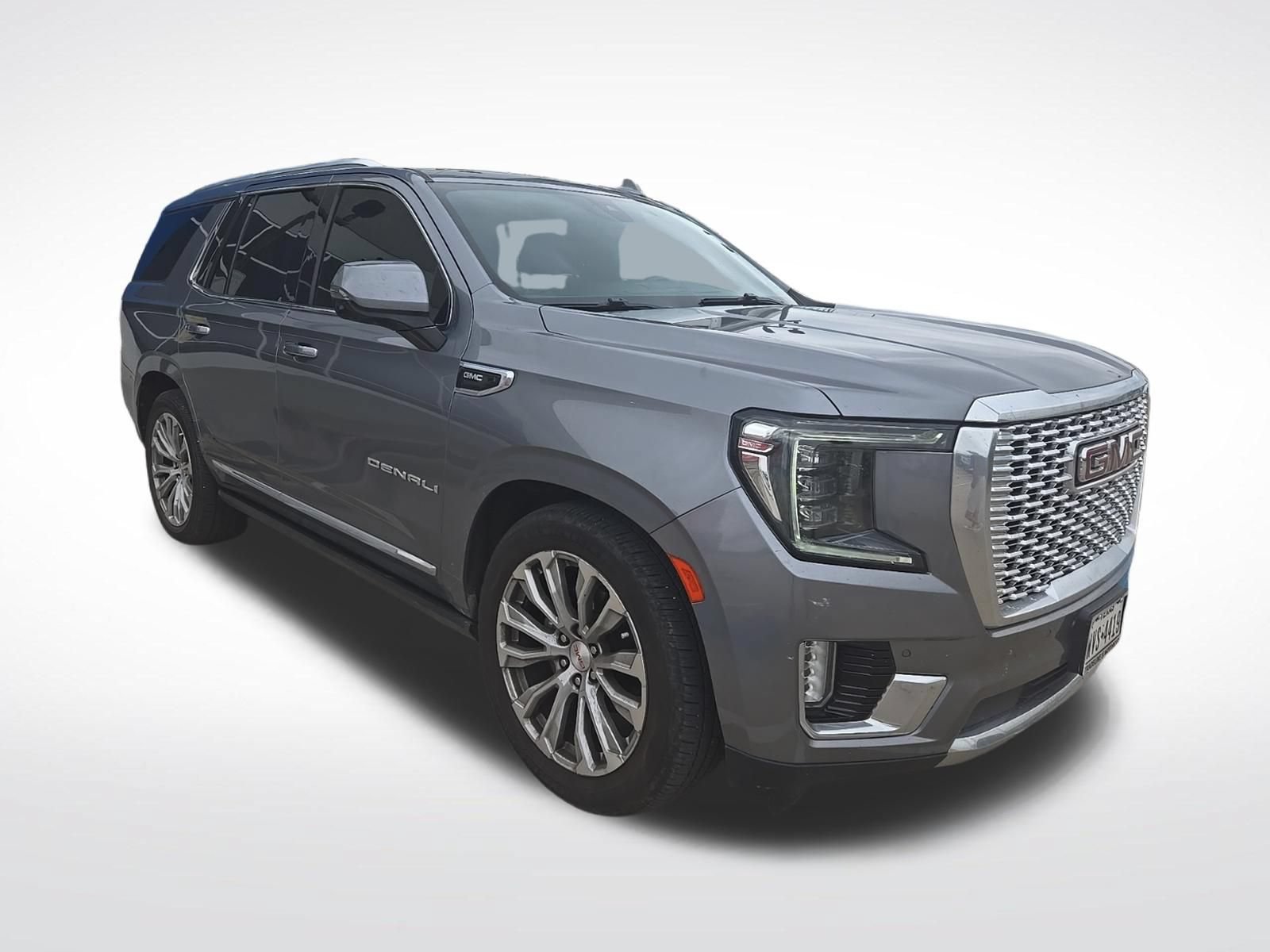 Used 2022 GMC Yukon Denali w/ Denali Premium Package AWD/4WD image 2