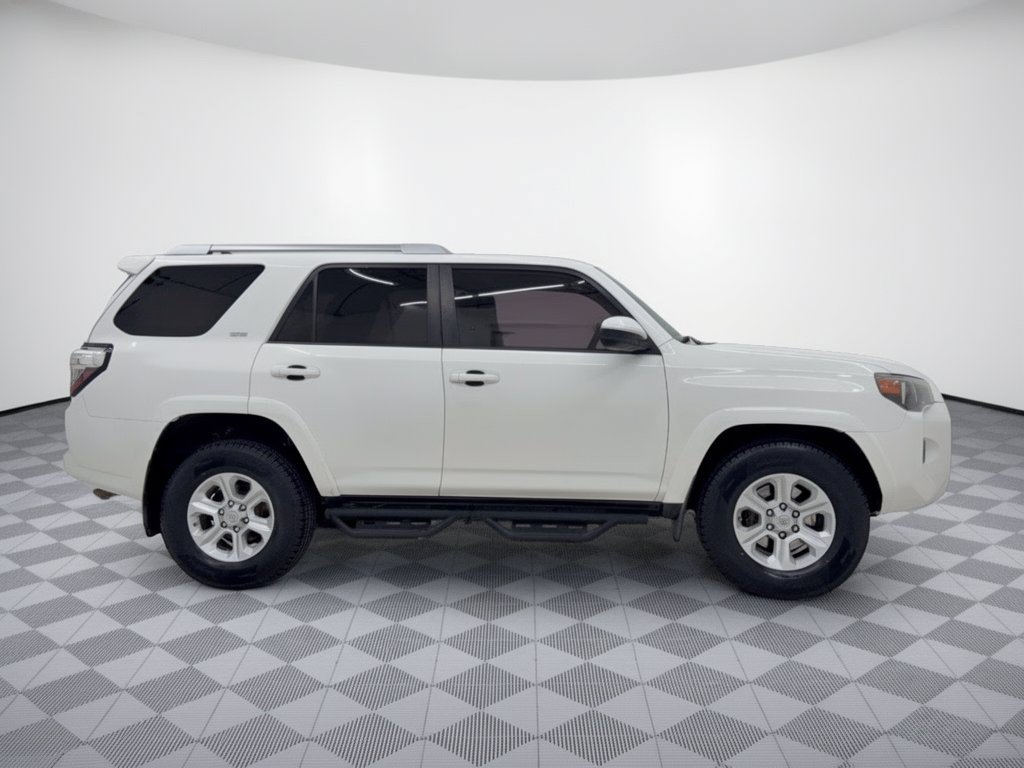 Used 2016 Toyota 4Runner SR5 RWD image 8