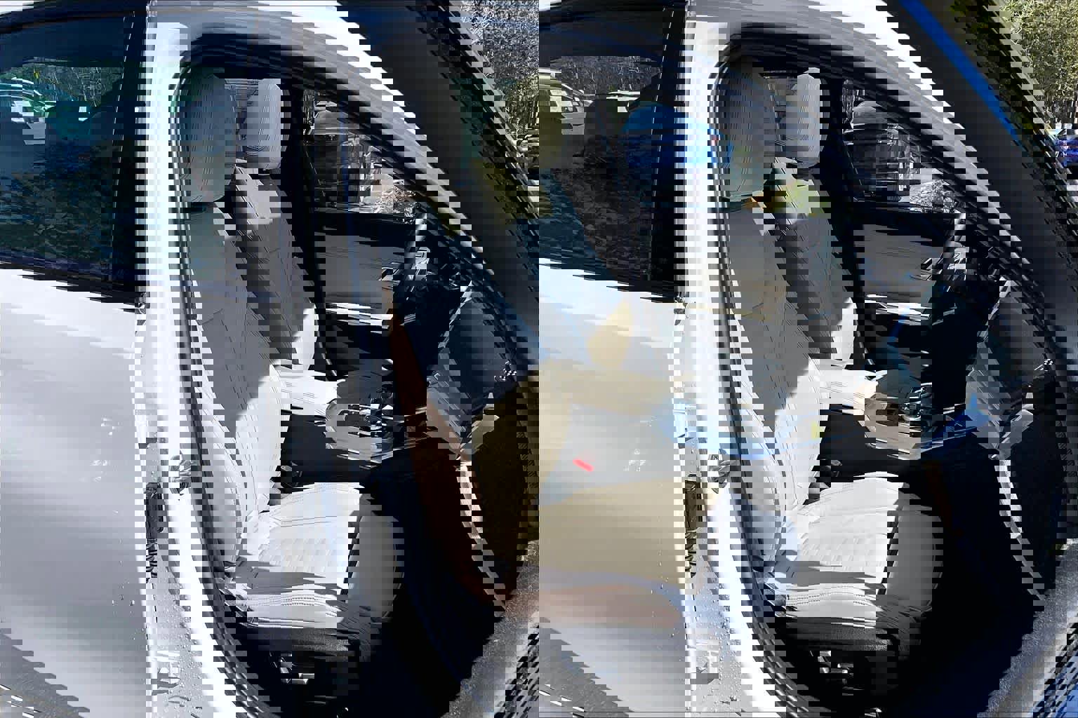 Used 2022 BMW 330e w/ Premium Package image 10