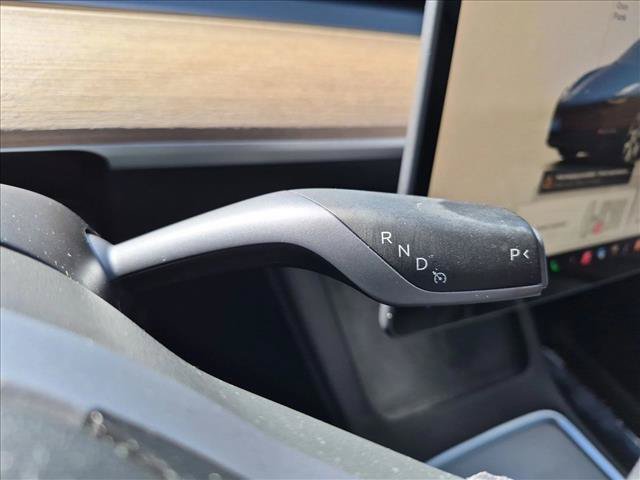 Used 2022 Tesla Model Y Long Range AWD/4WD image 11