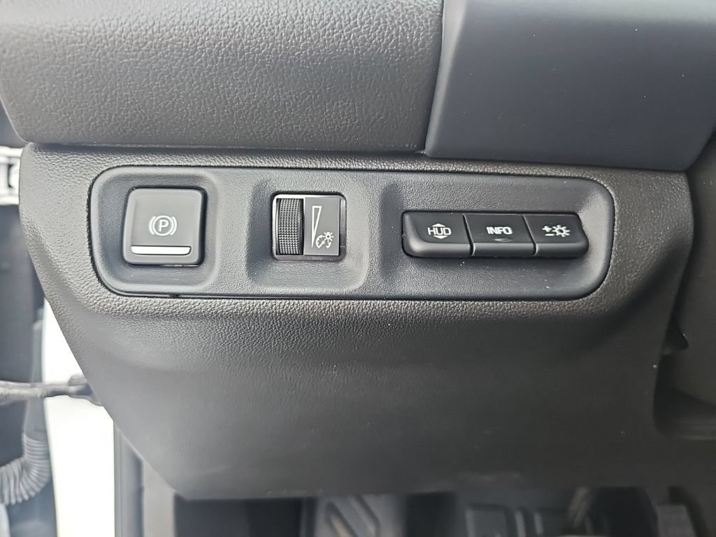Used 2023 GMC Acadia SLT w/ Elevation Edition AWD/4WD image 25