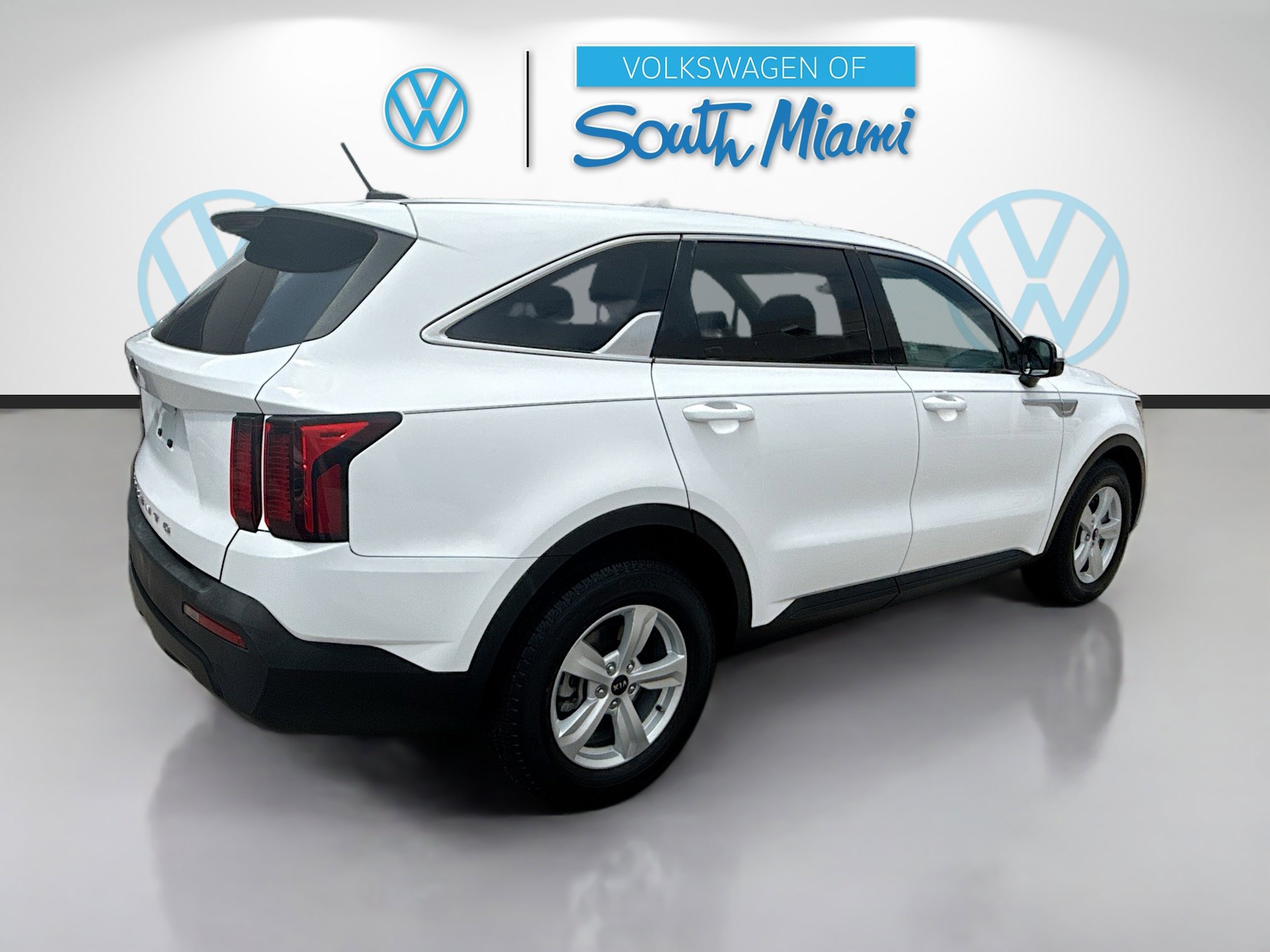 Used 2021 Kia Sorento LX FWD image 7