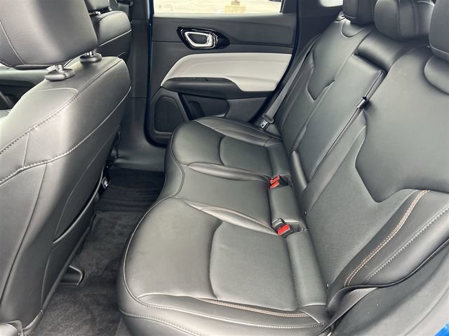 Used 2023 Jeep Compass Limited image 26