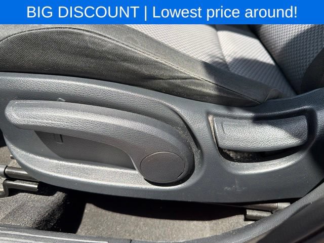 Used 2024 Kia Soul LX w/ Option Group 015 FWD image 19