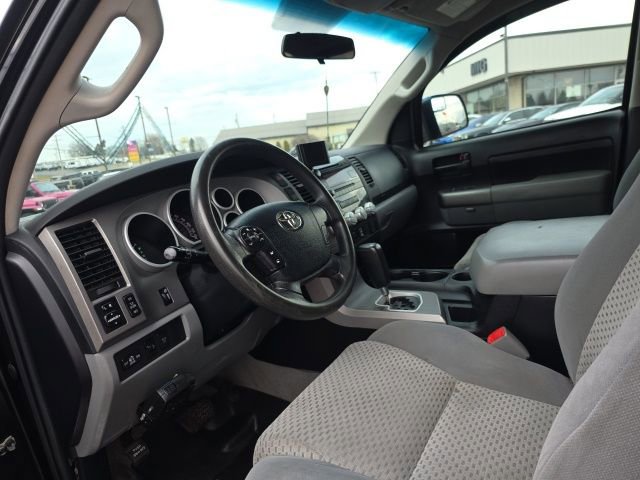 Used 2011 Toyota Tundra Grade w/ SR5 Pkg image 18