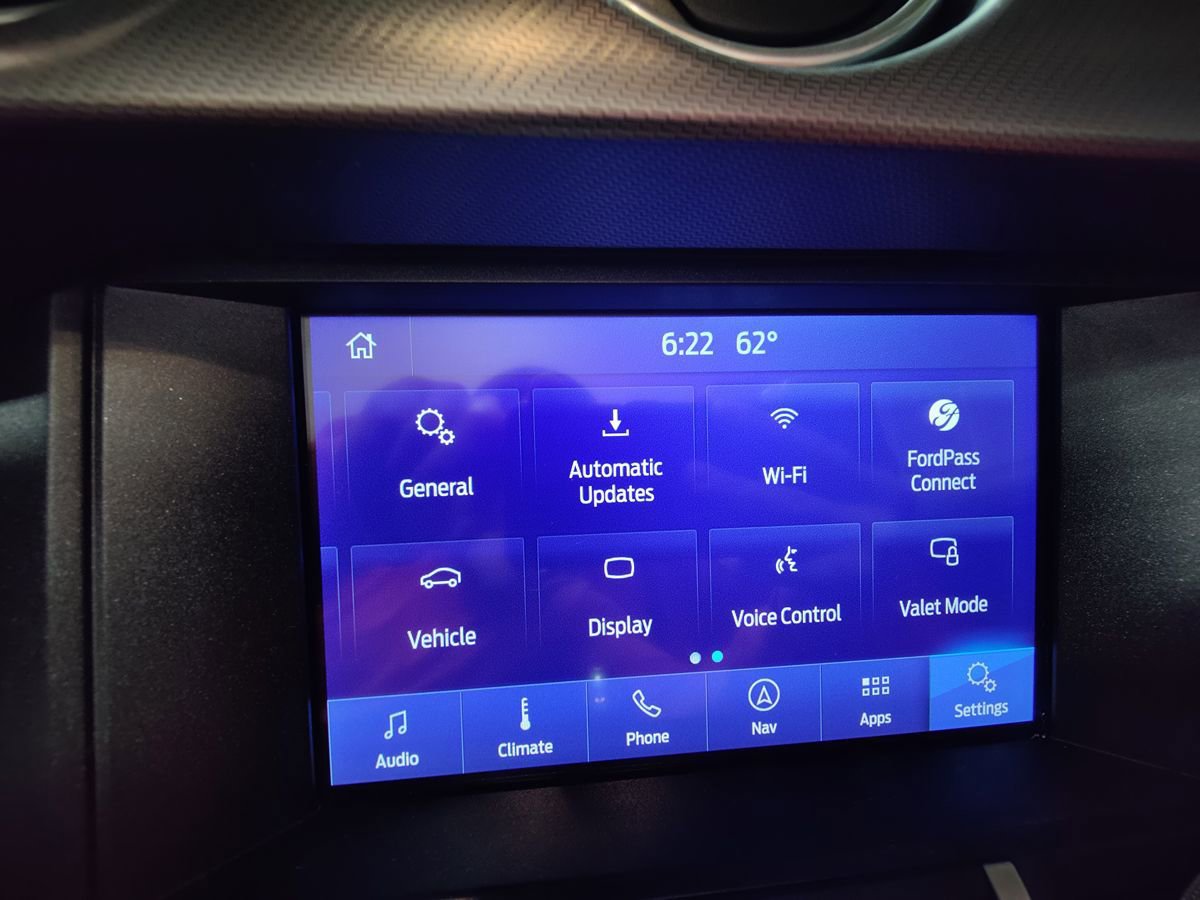 Used 2019 Ford Mustang GT Premium w/ Equipment Group 401A RWD image 41