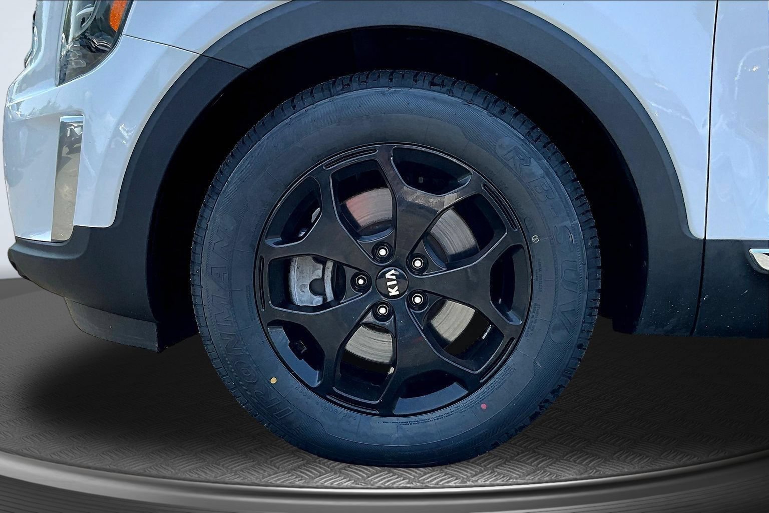 Used 2021 Kia Telluride EX FWD image 34