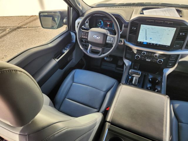 Used 2022 Ford F150 Lightning Pro image 13