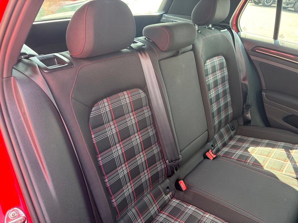Used 2016 Volkswagen GTI S FWD image 31