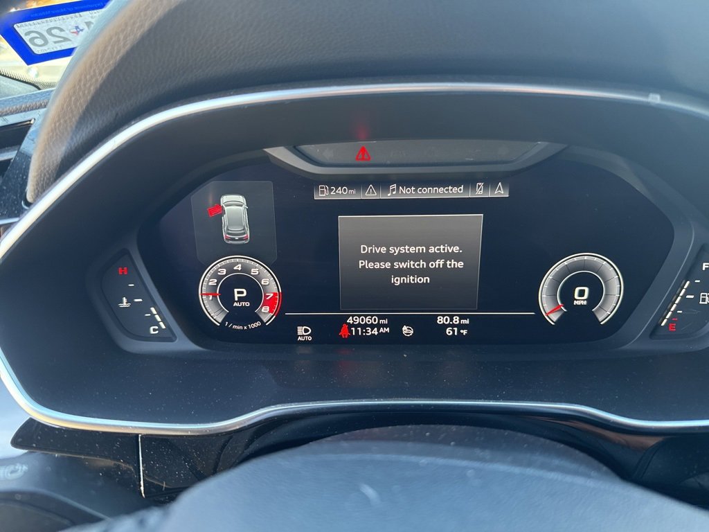 Used 2020 Audi Q3 2.0T Premium Plus w/ Premium Plus Package image 38