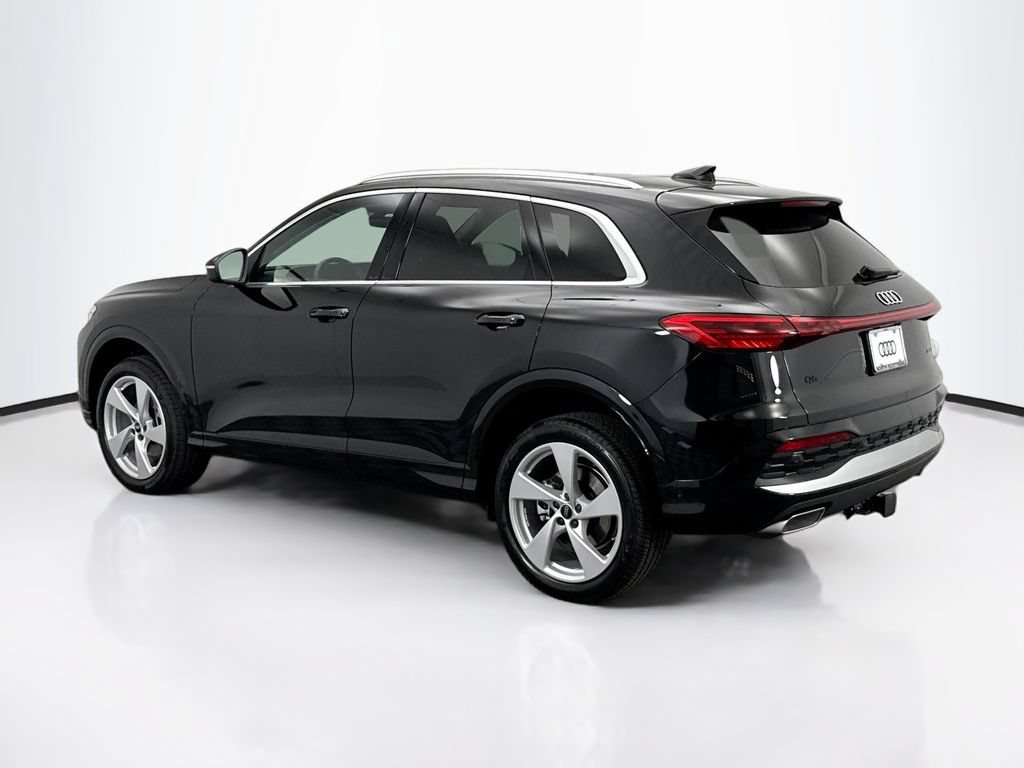 Used 2025 Audi Q5 Premium Plus w/ Premium Plus AWD/4WD image 8