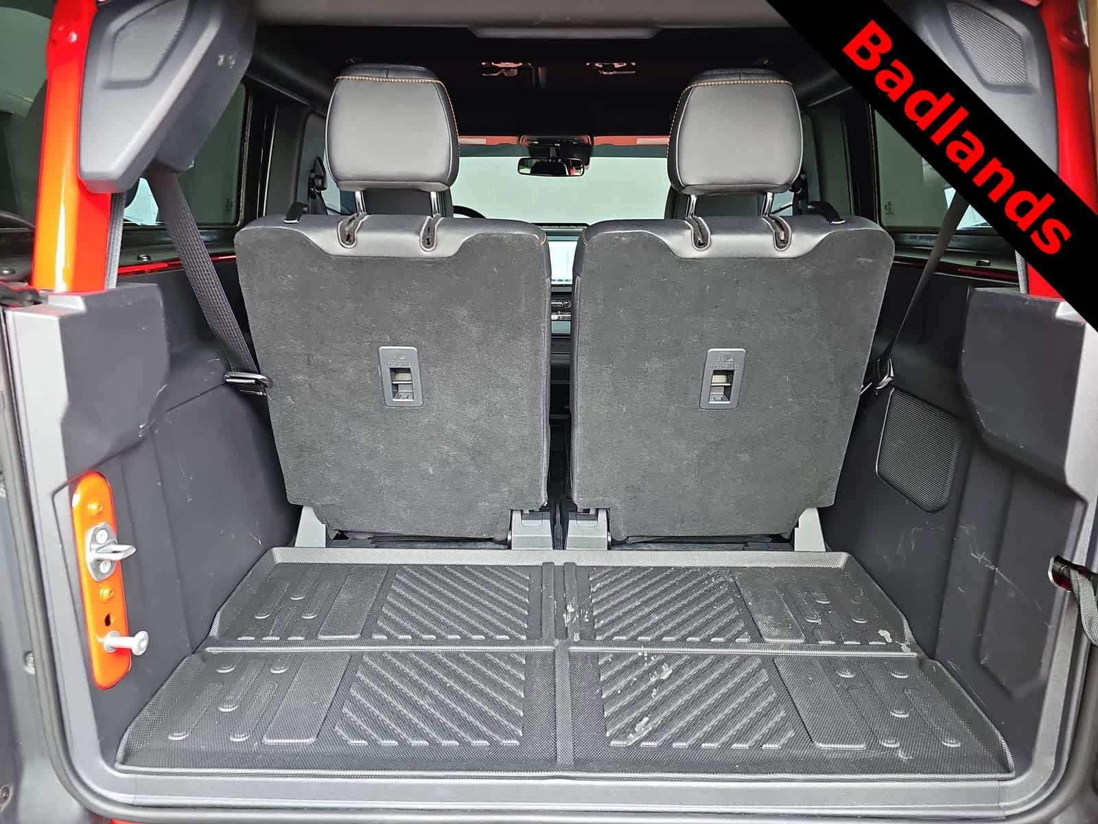 Used 2023 Ford Bronco Badlands image 22