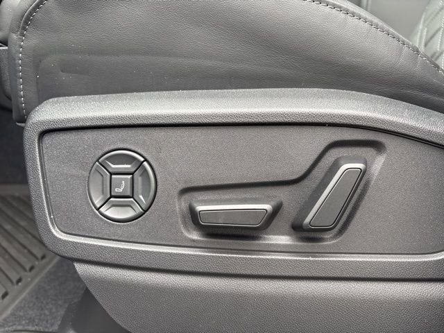 New 2025 Audi SQ5 Premium Plus w/ Premium Plus Package image 10