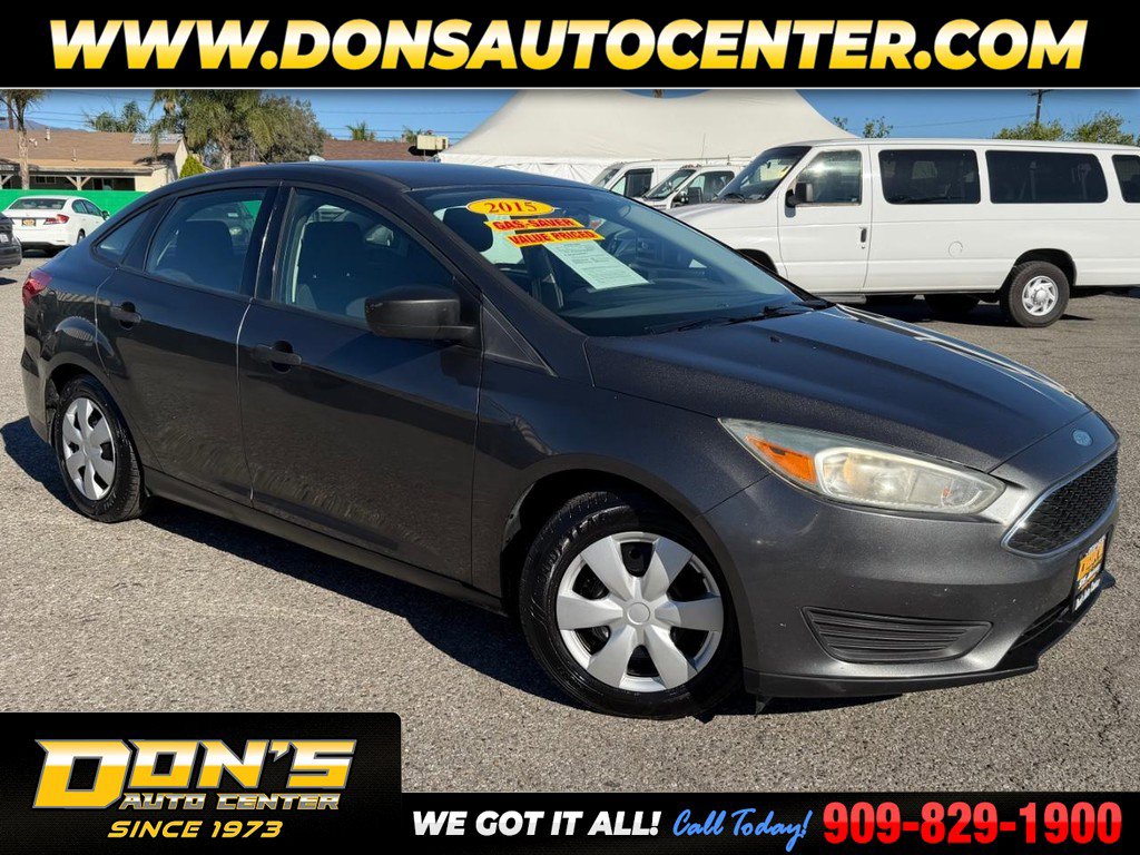 Used 2015 Ford Focus S image 1