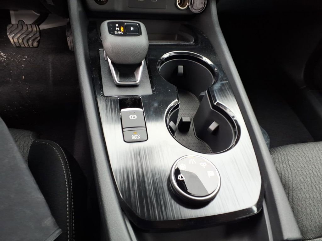 New 2026 Nissan Rogue SV image 14