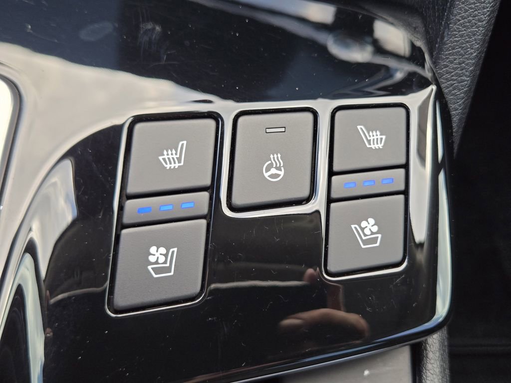 Used 2024 Kia Sportage SX image 28