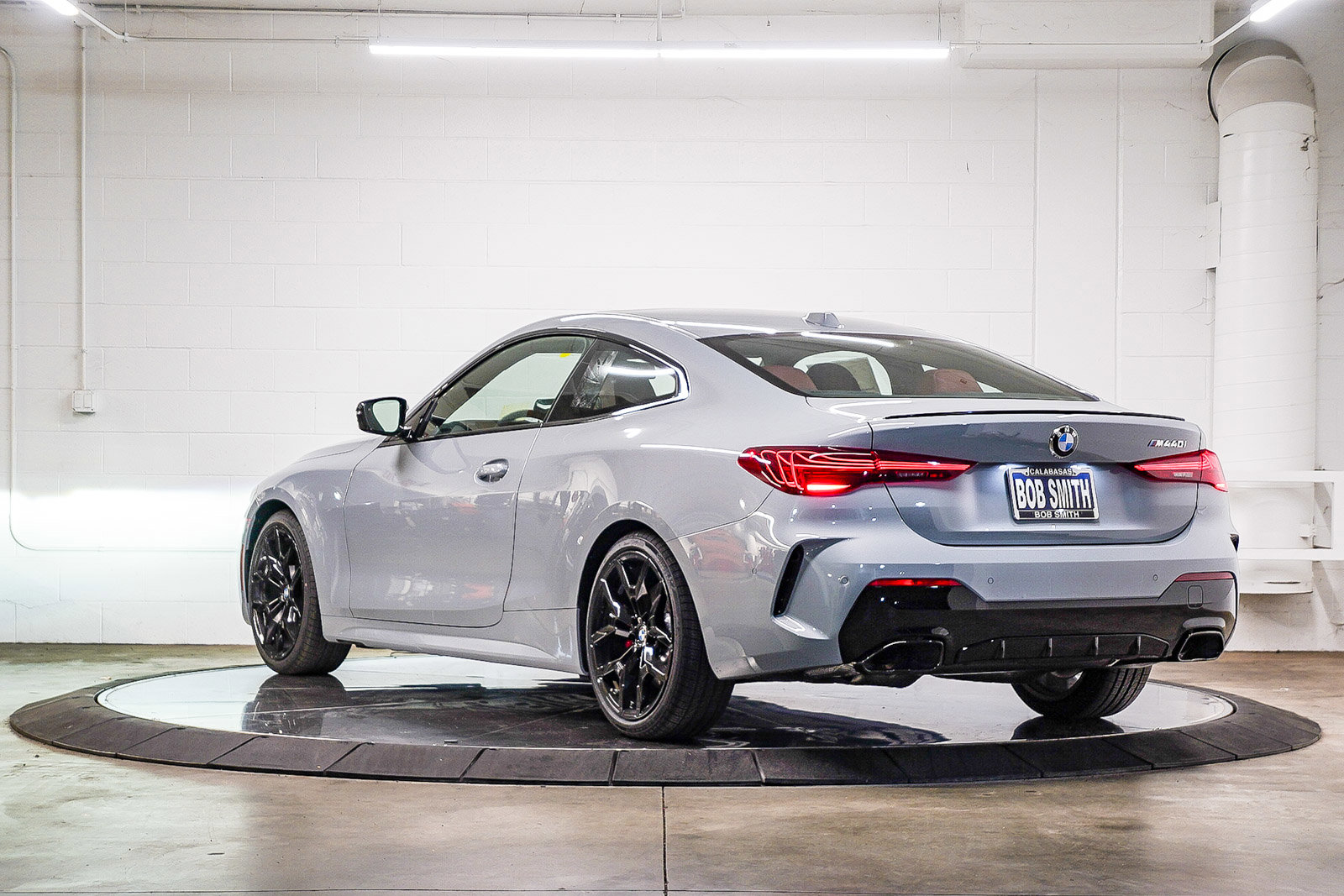 New 2026 BMW M440i Coupe image 4