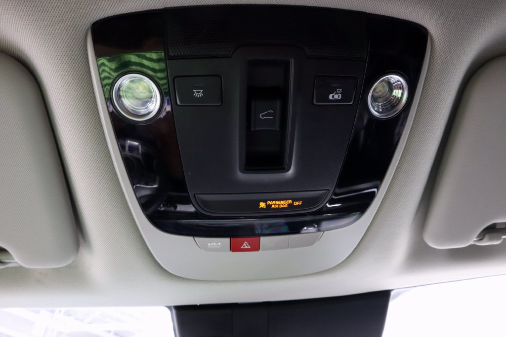 Used 2024 Kia Sportage SX FWD image 33