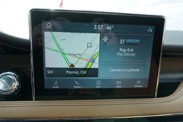 Used 2020 Lincoln Corsair Reserve w/ Equipment Group 201A image 25