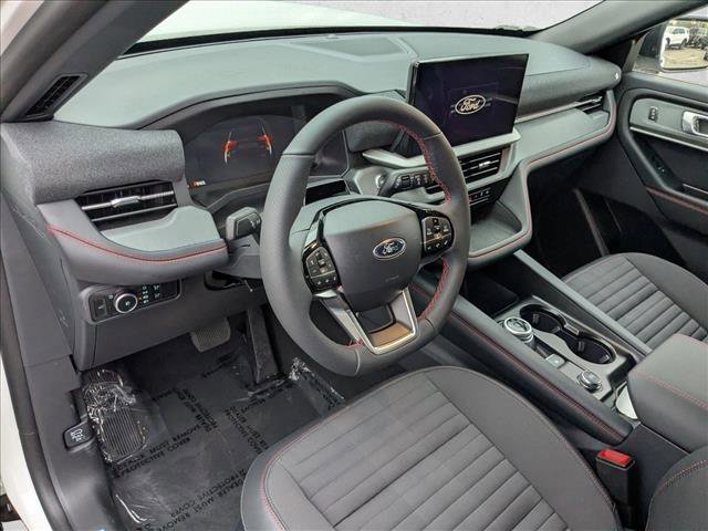 New 2026 Ford Explorer ST-Line w/ ST-Line Street Pack image 3