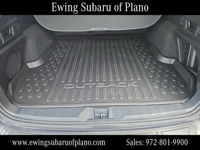 Used 2025 Subaru Outback Limited image 23