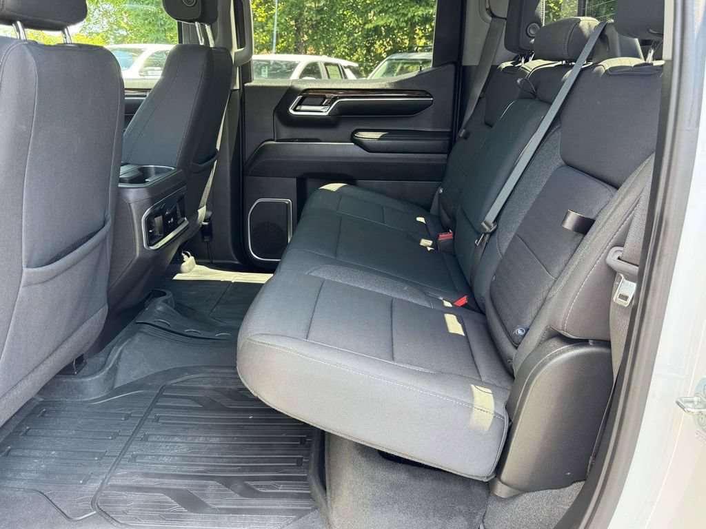 Used 2023 GMC Sierra 1500 Elevation w/ Preferred Package AWD/4WD image 18