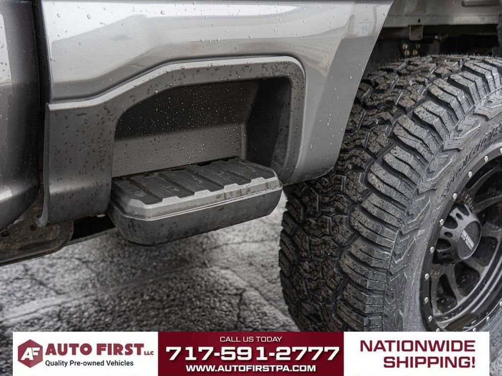 Used 2024 Ford F350 Lariat w/ Tremor Off-Road Package image 41