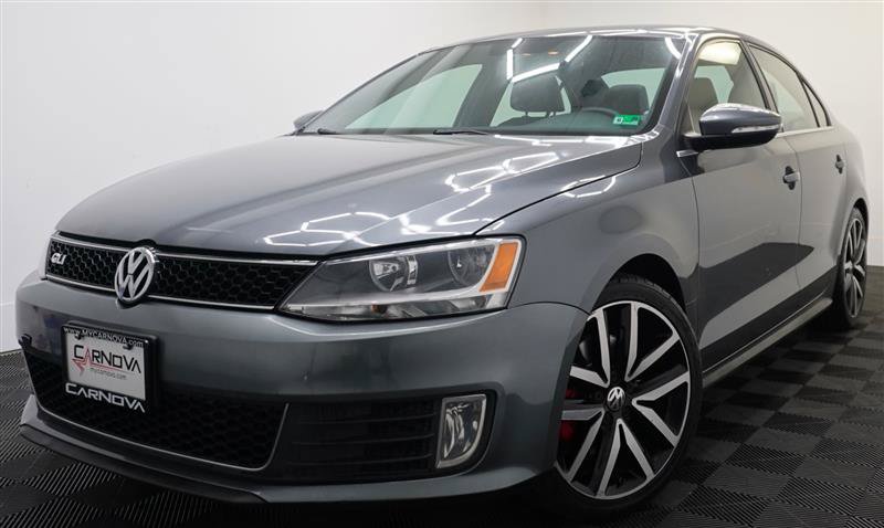 Used 2012 Volkswagen Jetta GLI FWD image 36