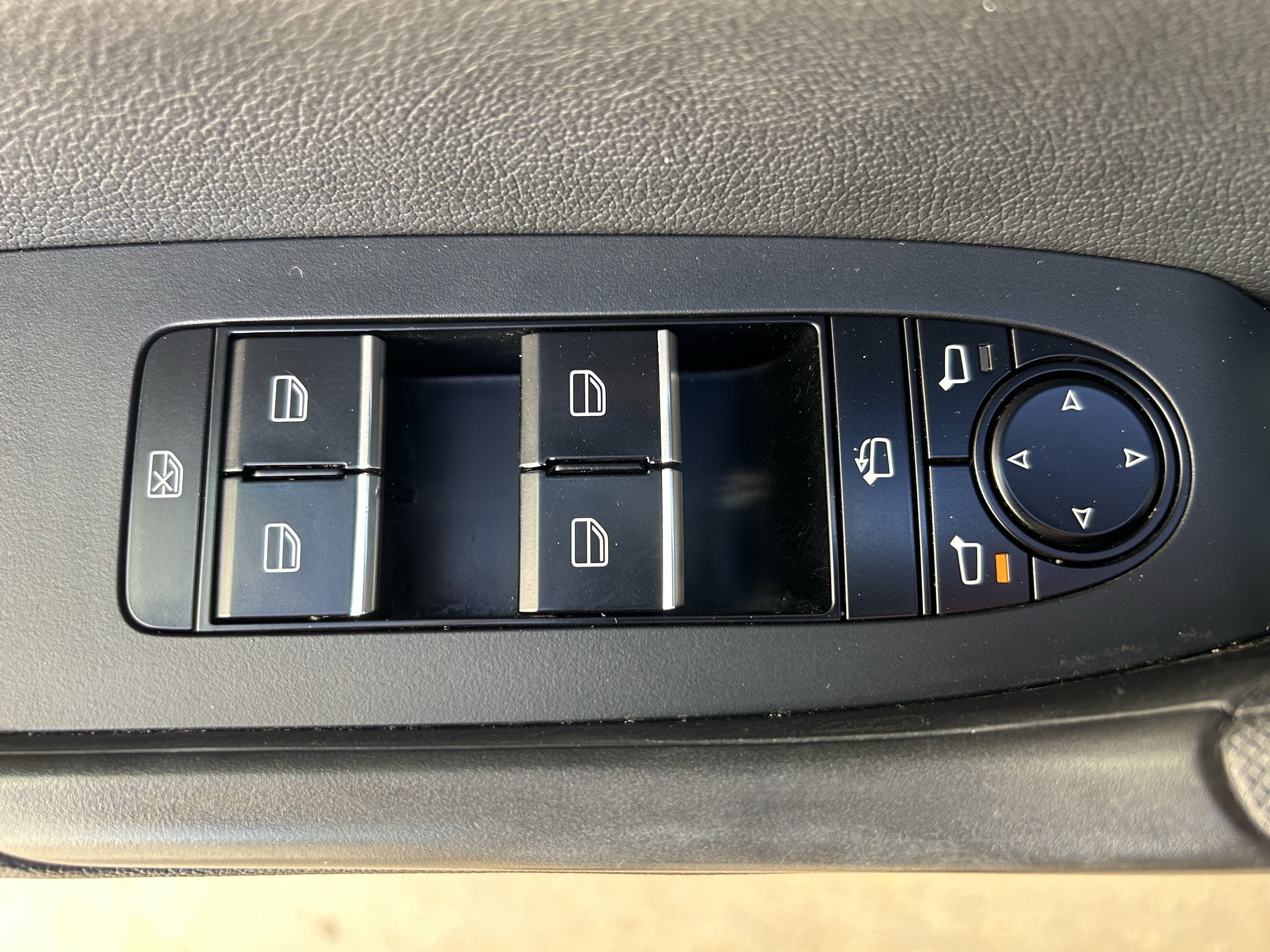 Used 2023 MAZDA CX-50 AWD 2.5 S w/ Cargo Package image 16