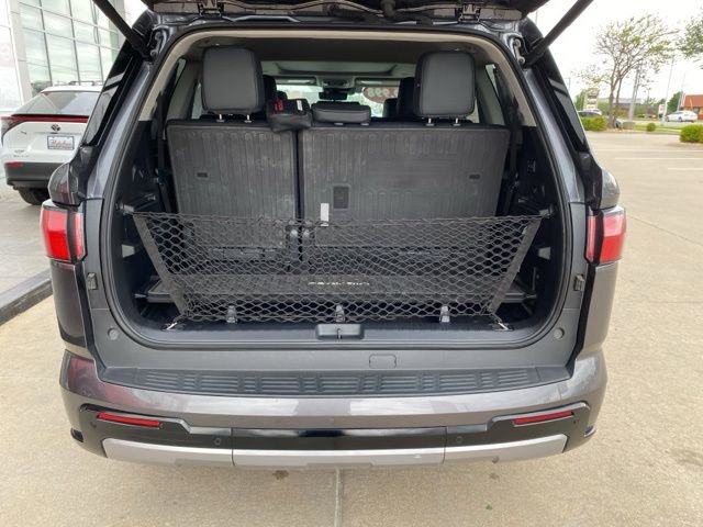 Certified 2024 Toyota Sequoia Limited AWD/4WD image 4