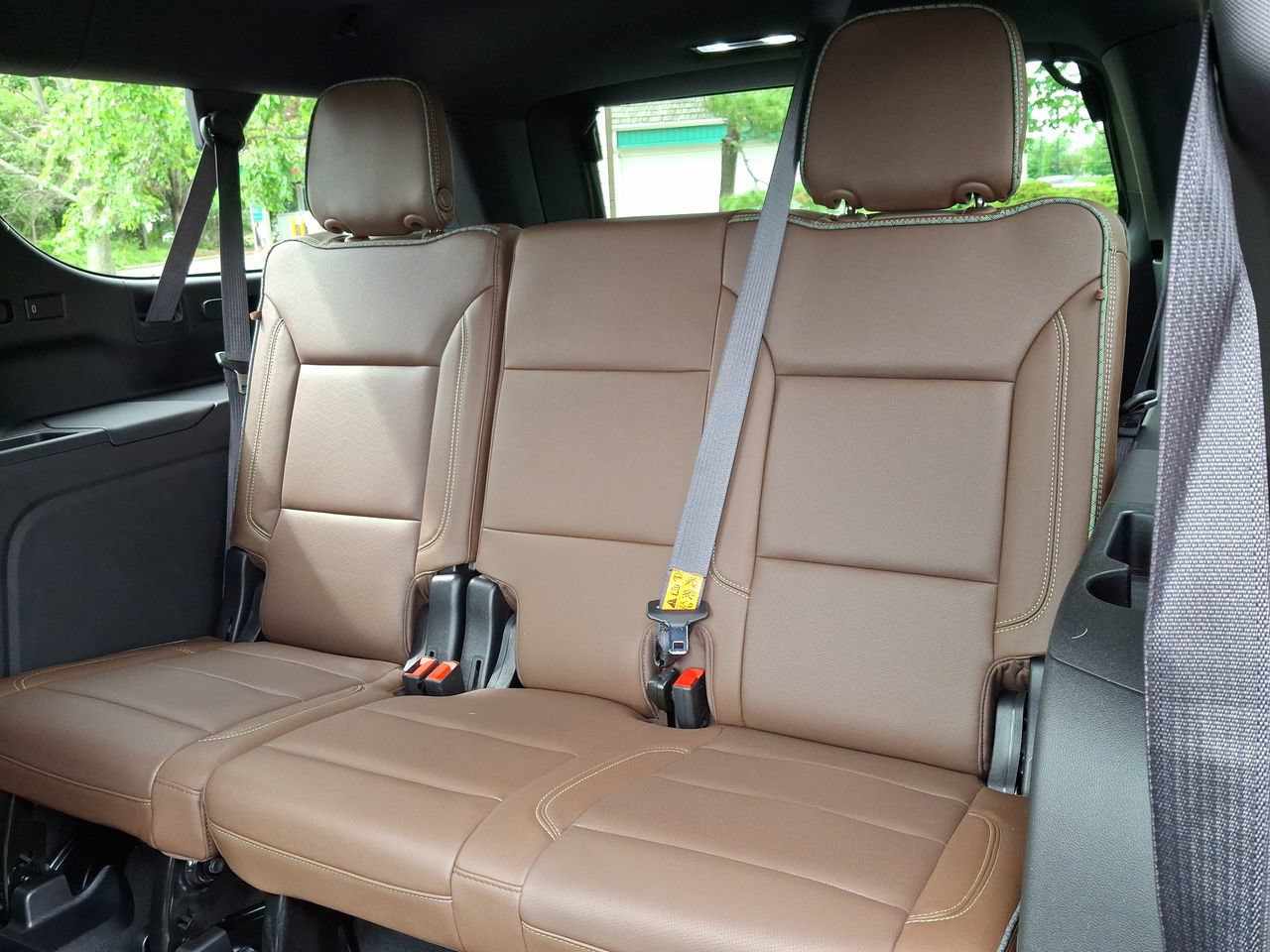 Used 2024 Chevrolet Suburban High Country AWD/4WD image 21