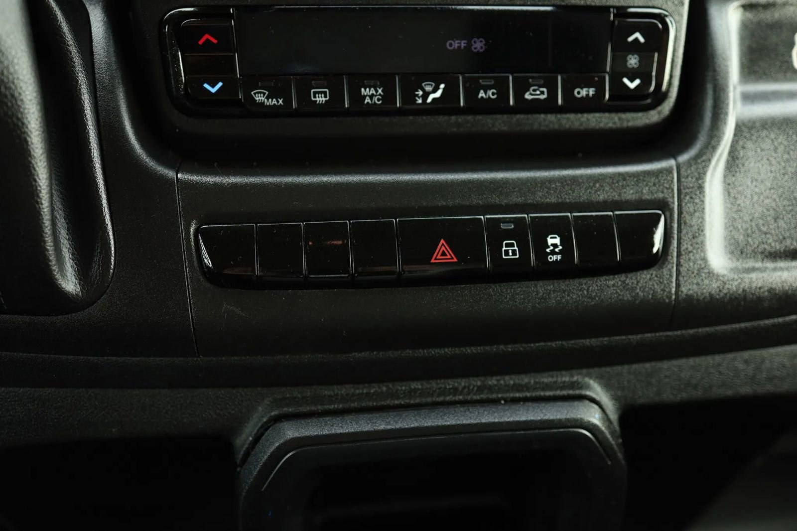 Used 2023 RAM ProMaster 3500 w/ Convenience Group image 22