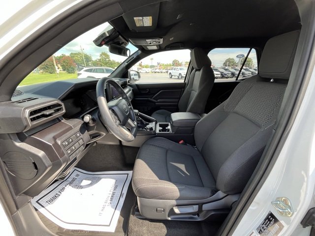 Used 2025 Toyota 4Runner SR5 image 11