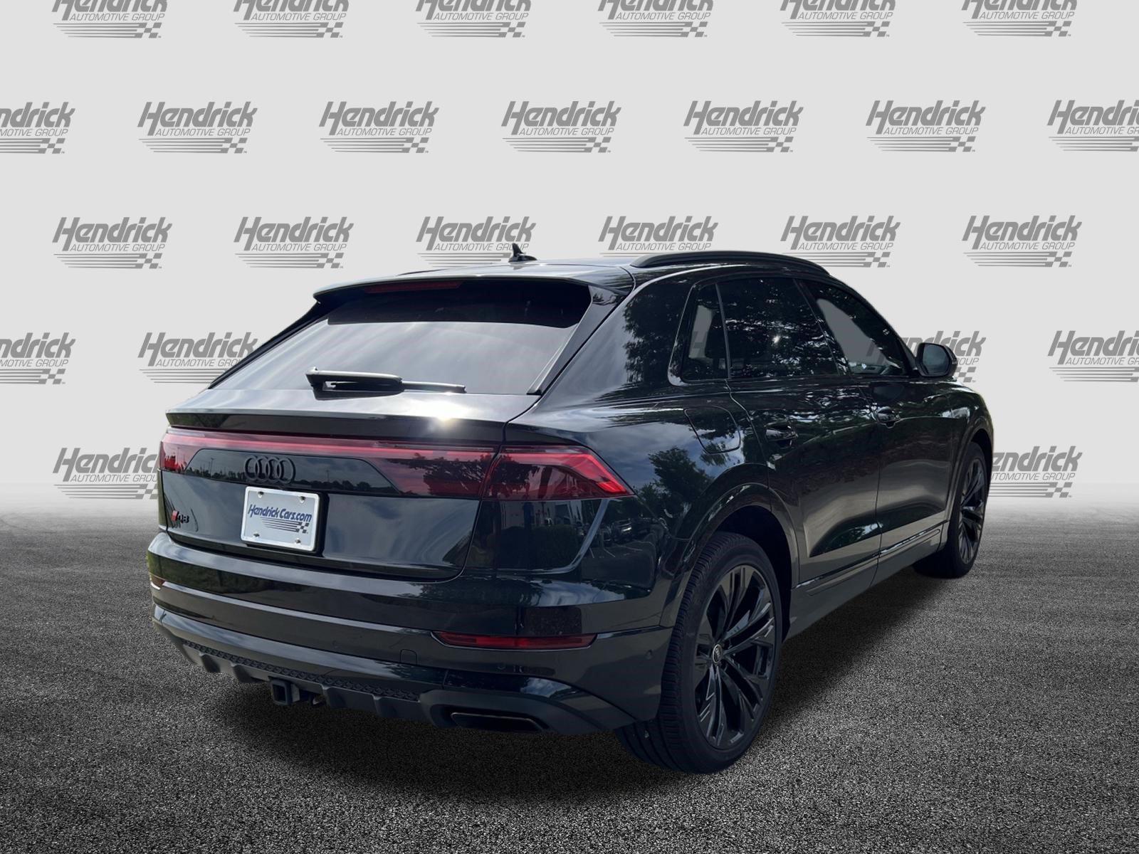 Used 2025 Audi Q8 Prestige AWD/4WD image 11